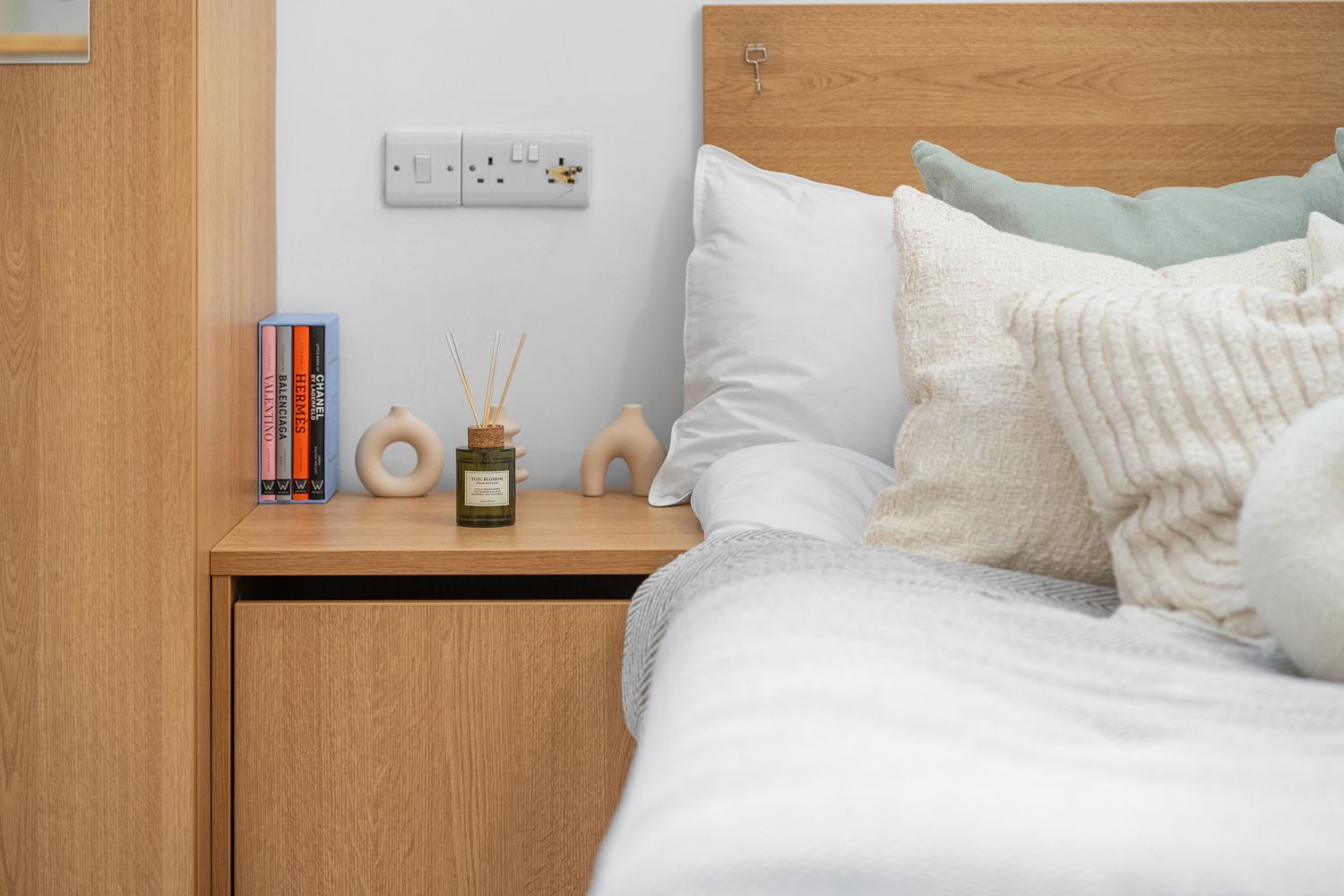 Algernon-Firth-duplex-bed-close-up-.jpg