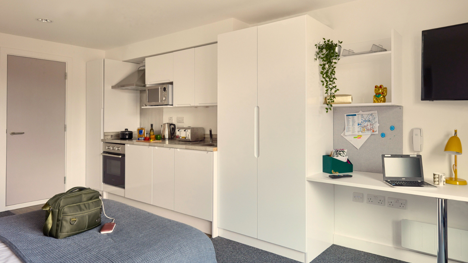 Selly-Oak-Aparmtents-Studio-2.png