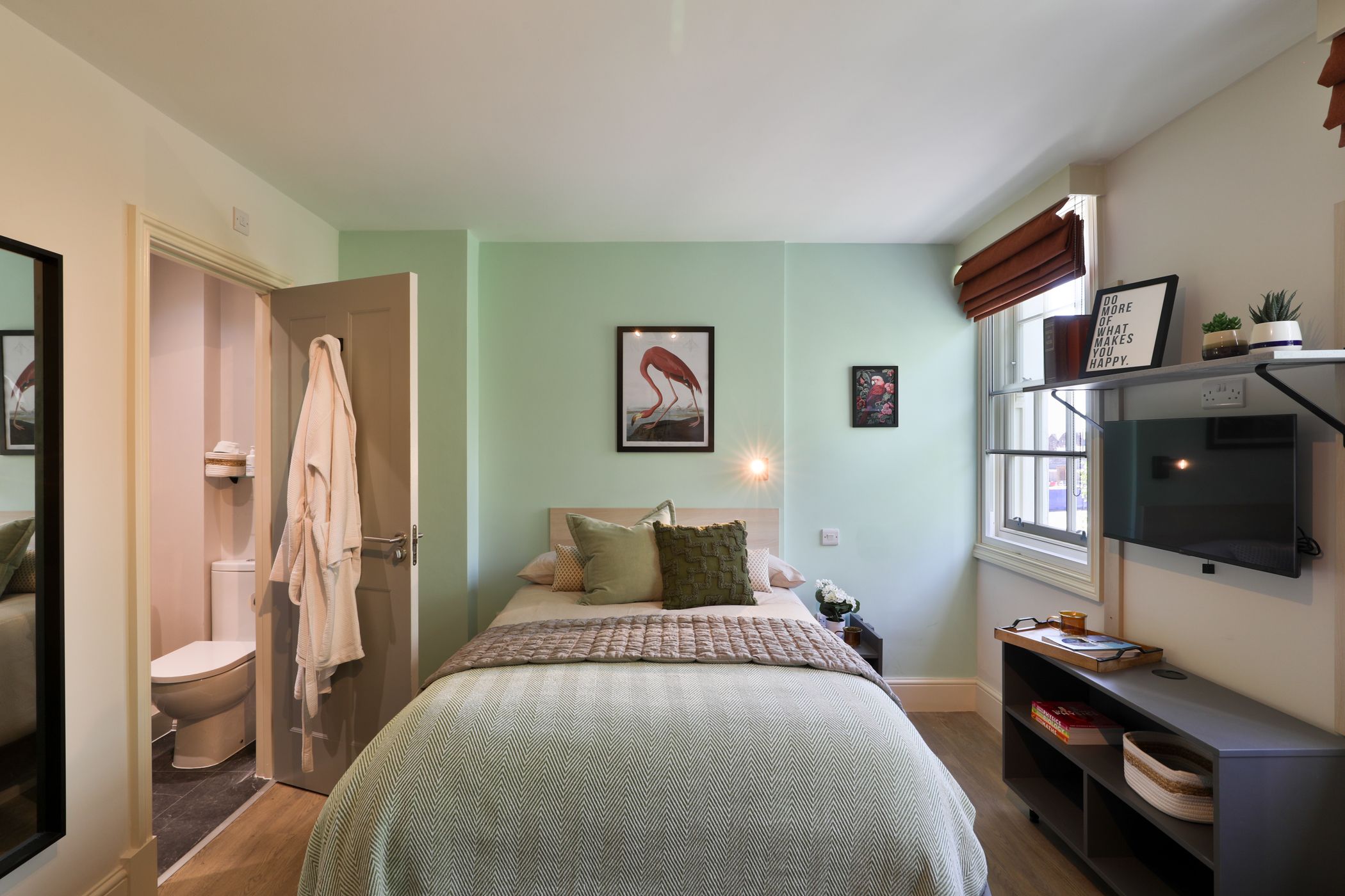 Show-Suite-The-Emporium-7-of-77.jpg